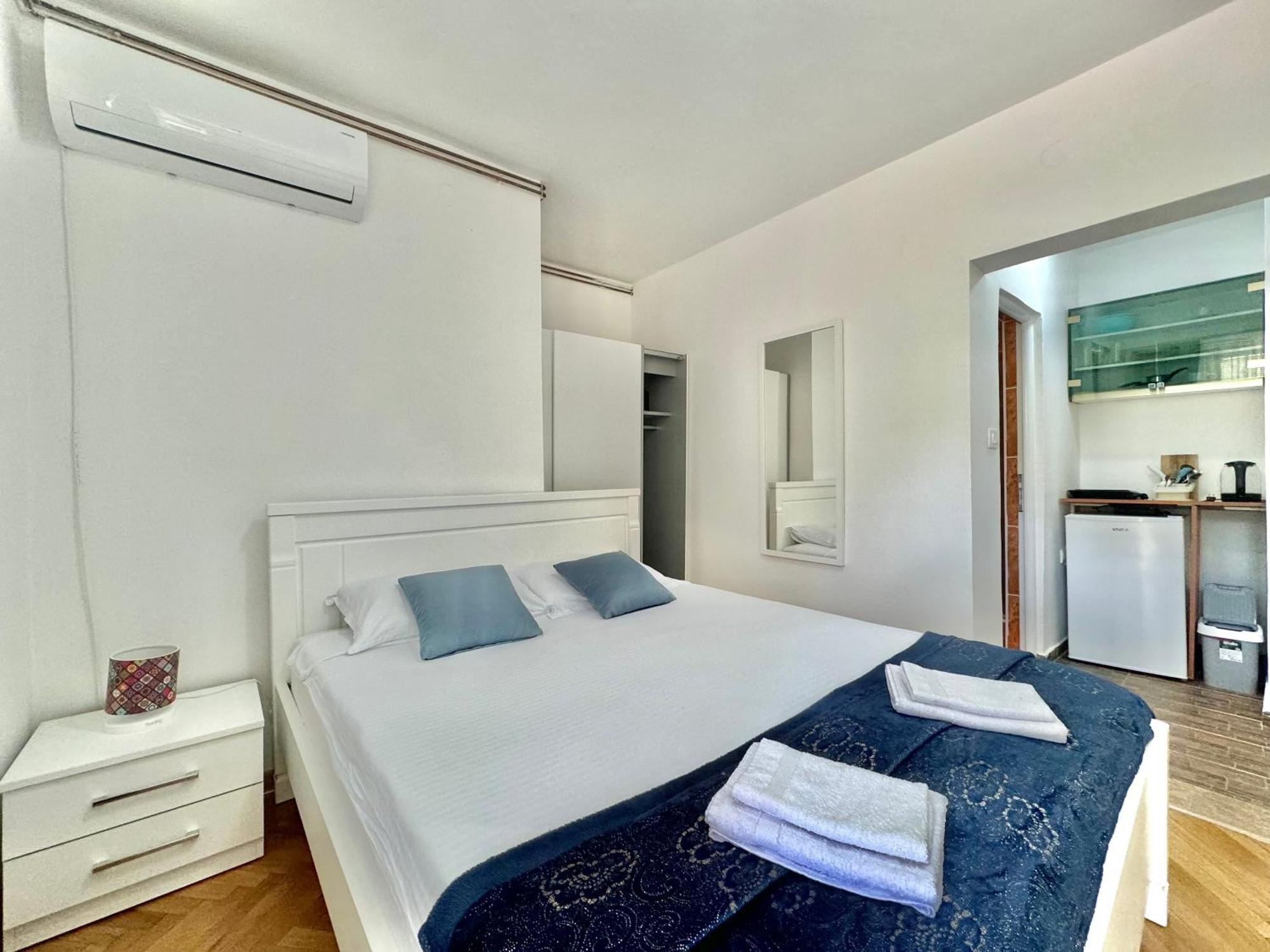 For-A Apartmani Bečići Dış mekan fotoğraf