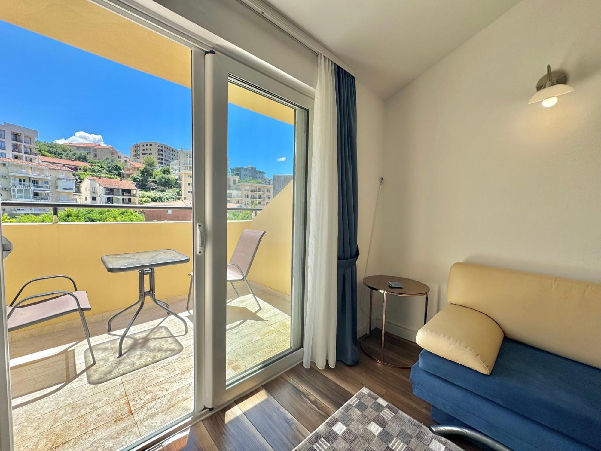 For-A Apartmani Bečići Dış mekan fotoğraf
