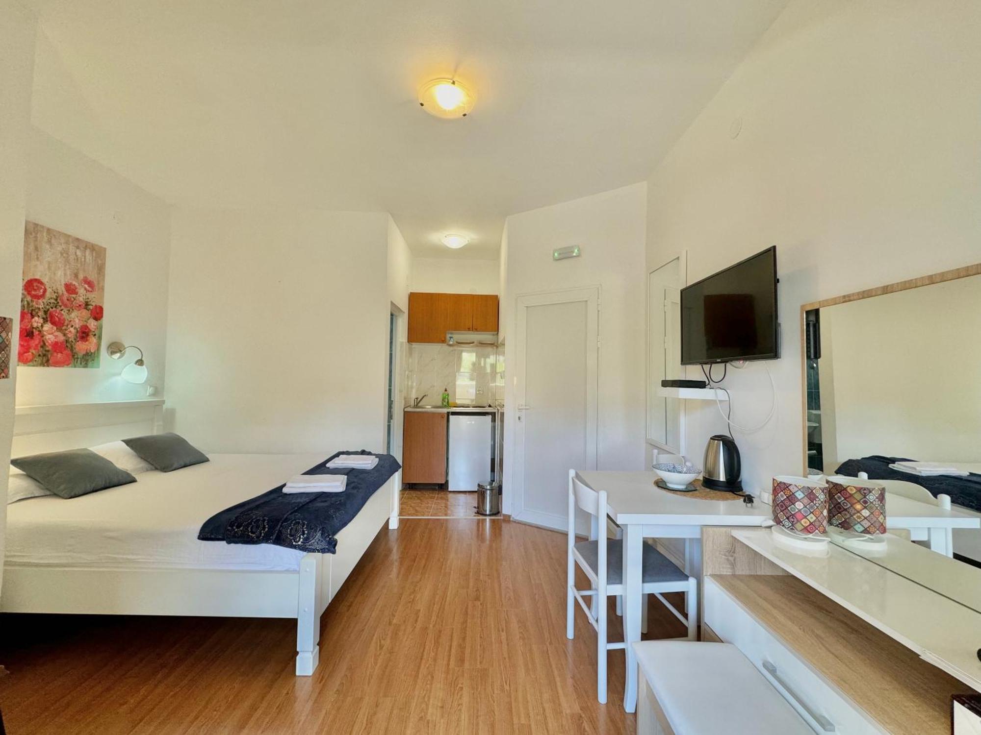 For-A Apartmani Bečići Dış mekan fotoğraf